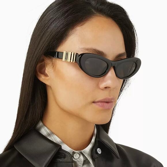 New, LOEWE Sunglasses LW40156U 01A Authentic - Picture 13 of 15